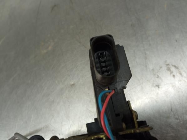 Fechadura / fecho porta frente direito AUDI A6 (4B2, C5)