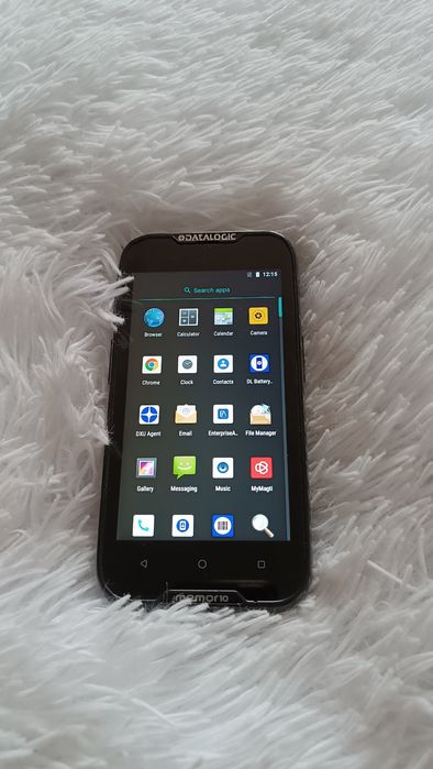 Сканер для роботи як і телефон так і для складських робіт