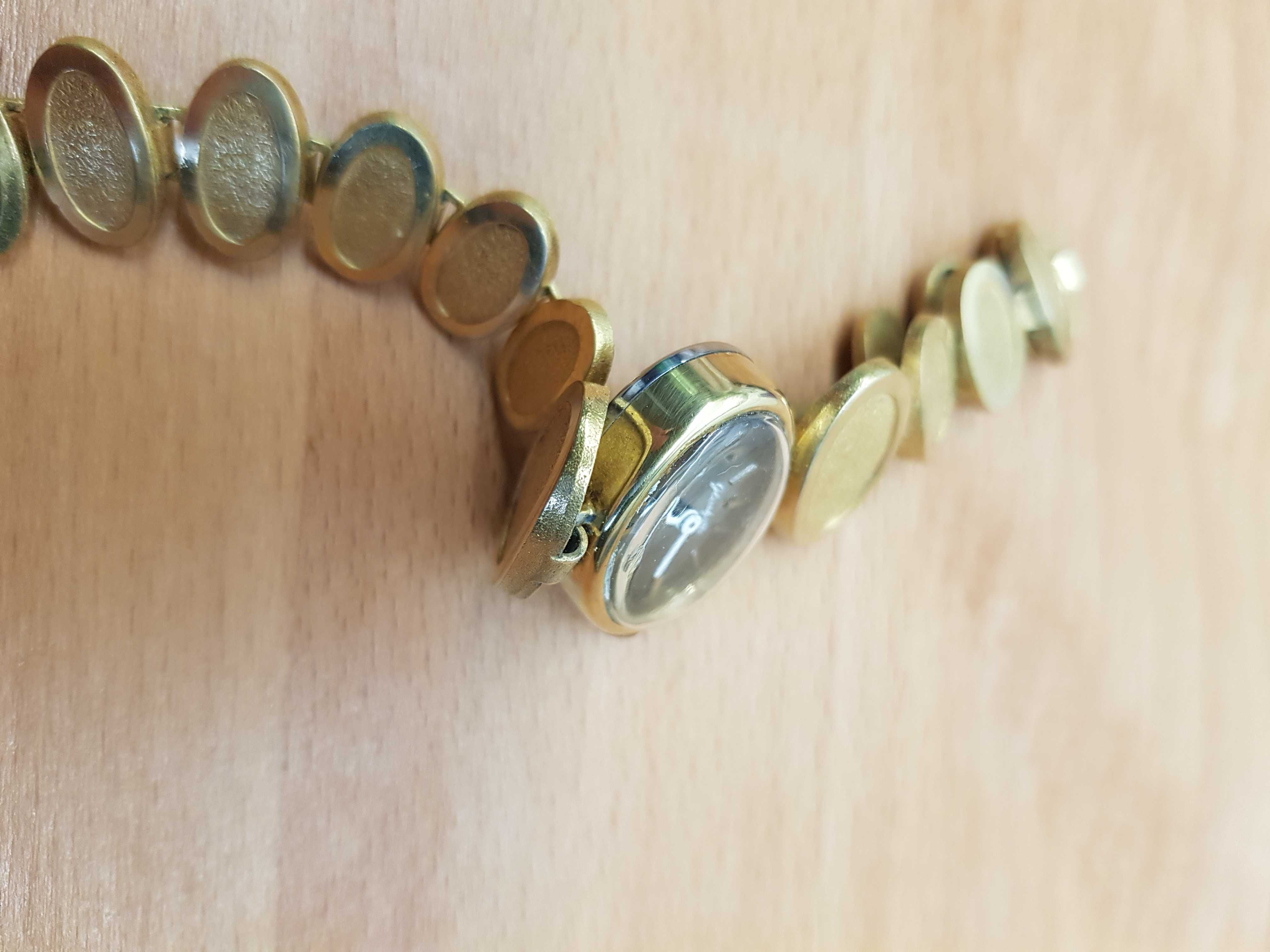 Rzadki biżuteryjny zegarek *GUB Glashutte*