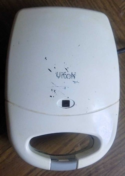 Сендвичниця-Бутербродниця Vitek VT-1592 W