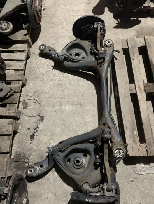 Задня балка Audi A6 C6