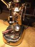 Oryginalny ekspres - La Pavoni Professional - Złoty