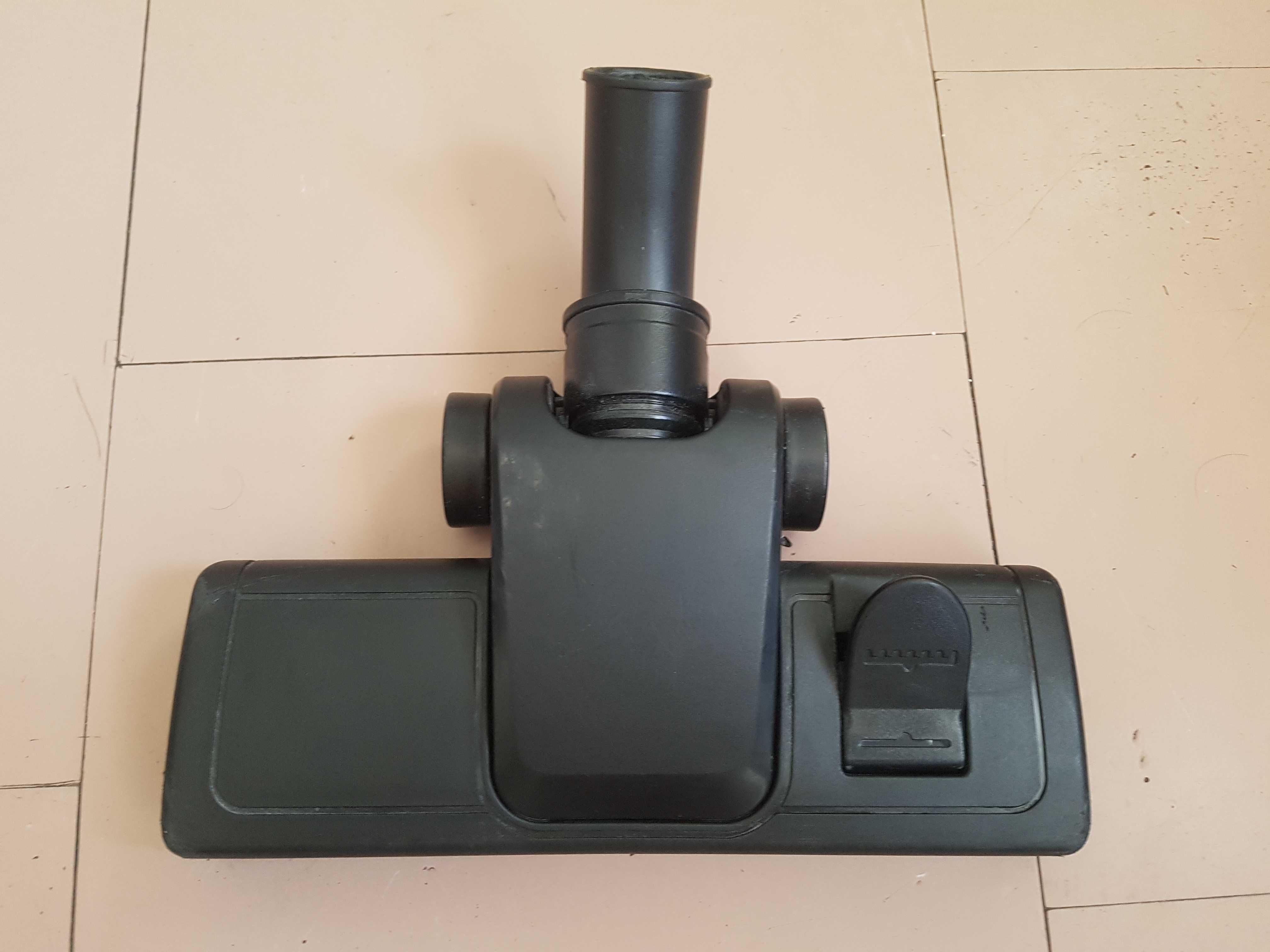 Odkurzacz Blaupunkt VCB201 . 700 W oszczędny .