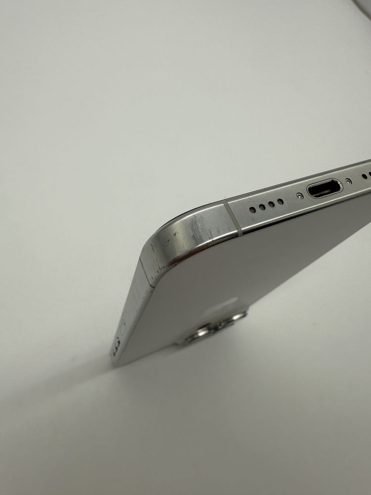 iPhone 16 Pro Max 256GB Biały – Stan techniczny idealny