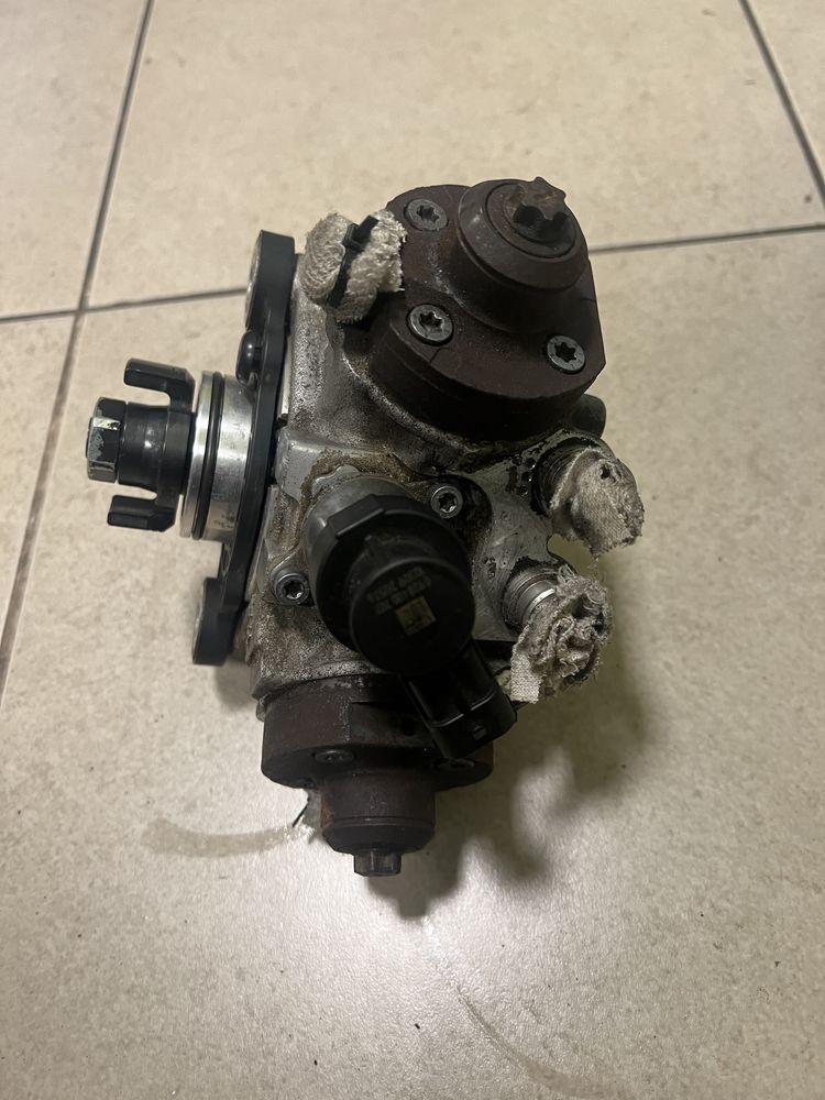 Pompa Wtryskowa VOLVO C30 S40 V50 C70 V60 XC60 2.0 2.4 D3 D4 D5