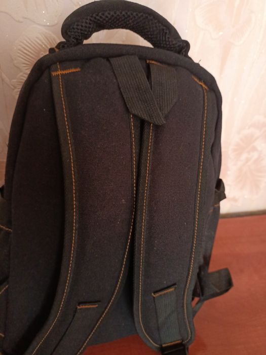 Продам рюкзак школьный новый .800 гривен