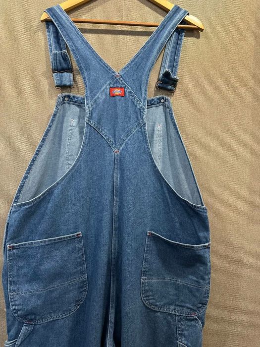 фірмовий чоловічий комбінезон