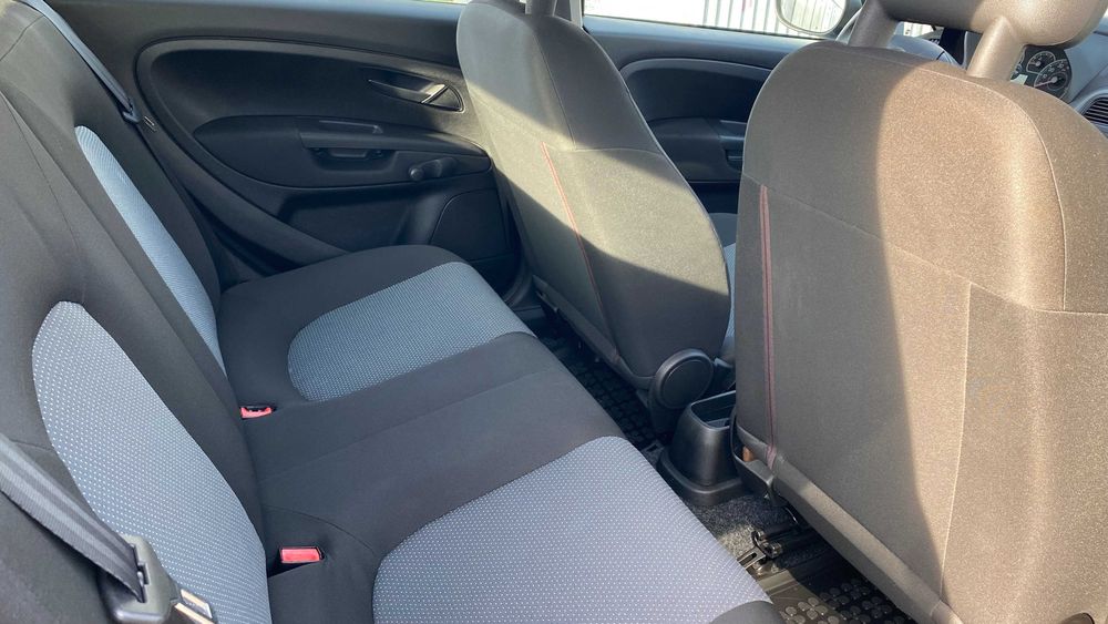 Fiat Grande Punto 1,3MJ 85KM 2010 rok