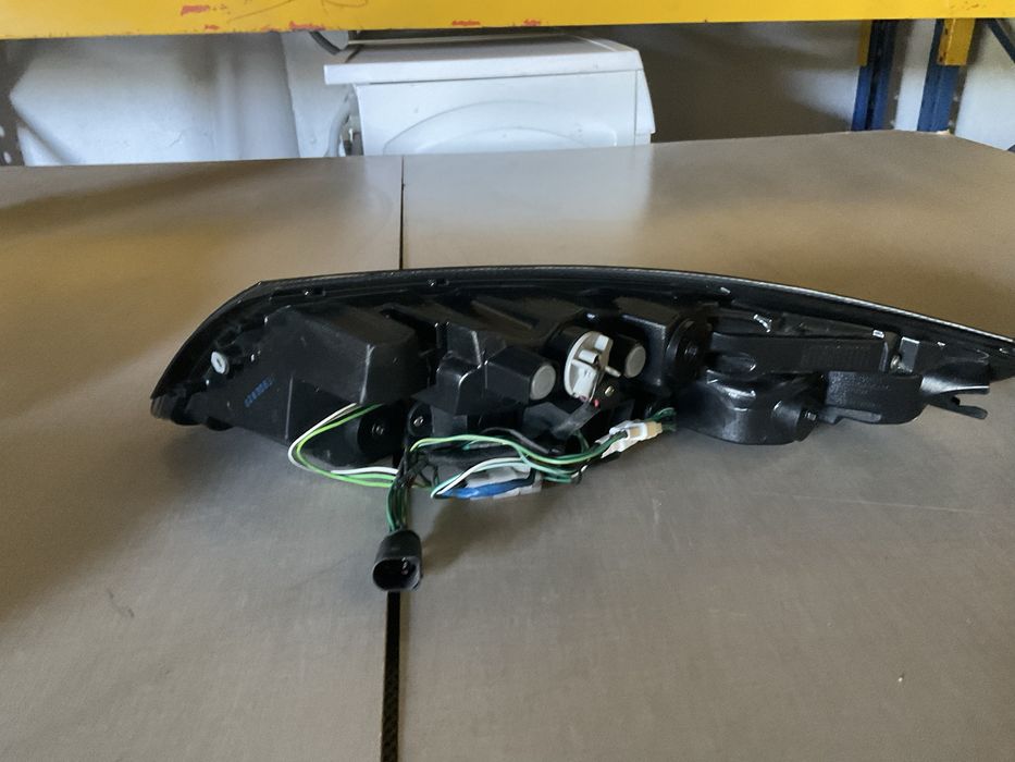 Farolin porsche 911 traz