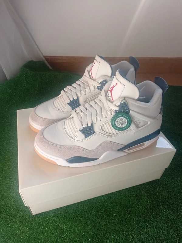 Novo Jordan 4 Blue Navy 42.5 – Original Box & StockX Authentication