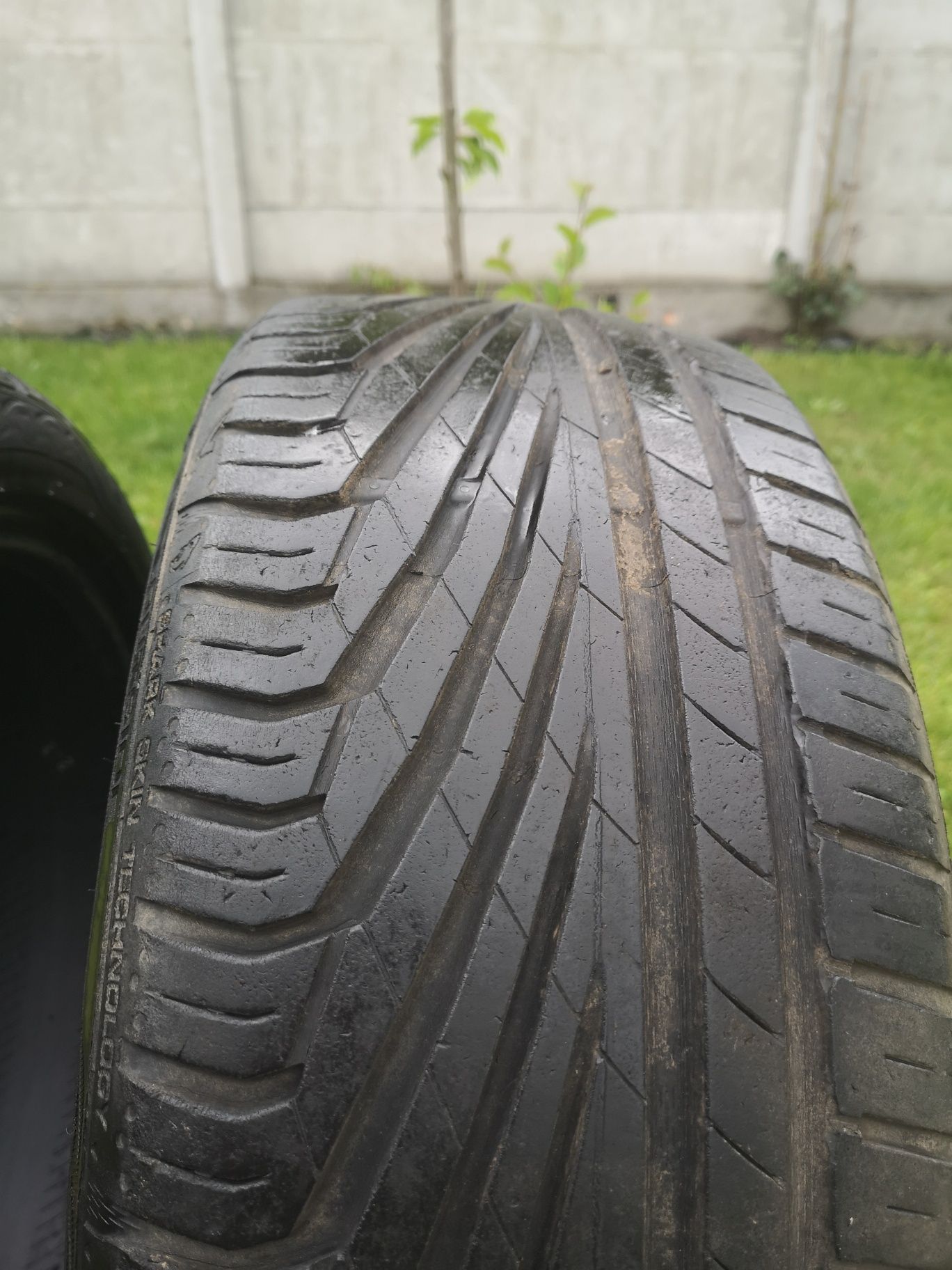 Opony uniroyal the rain tyre 215/ 45 R17