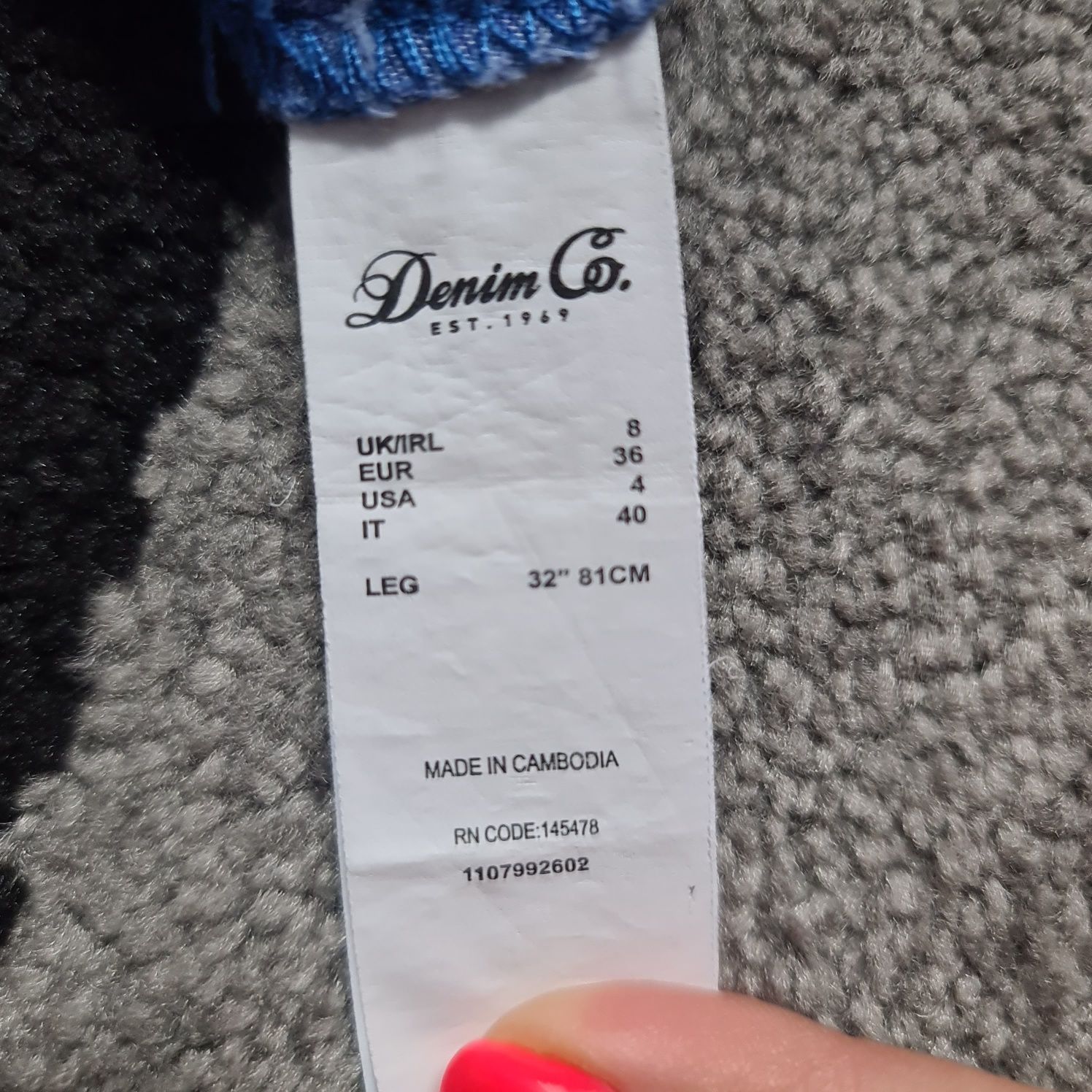 Spodnie z lycrą Denim Co.