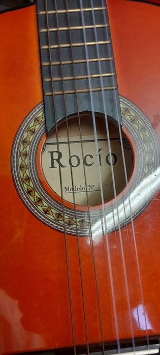 Violas Fender e Rocio