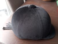 Toque de equitação para criança