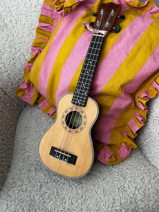 Укулеле Parksons UK21YS