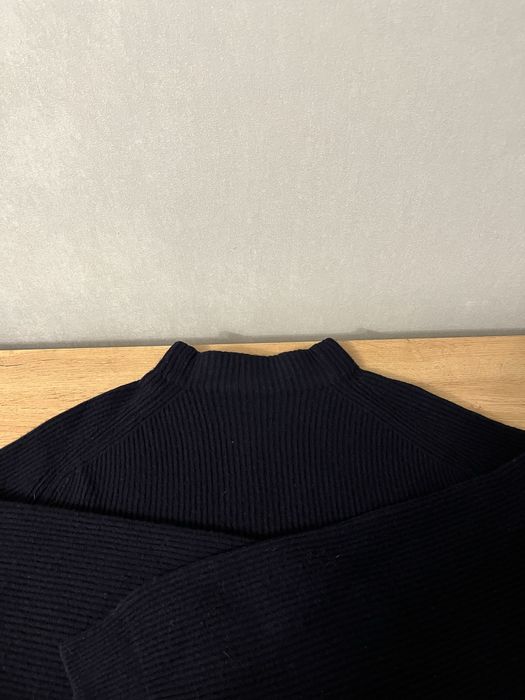 Кашемір Panicale, схожий на Gran Sasso або Canali