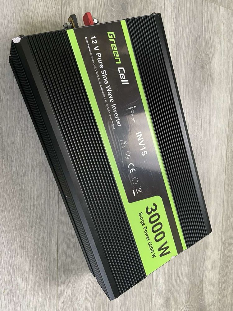 Перетворювач напруги-інвертор Green Cell 3000/6000W