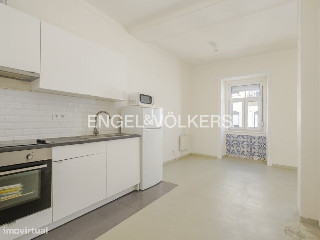 Apartamento T1 + 2 na Estefânia