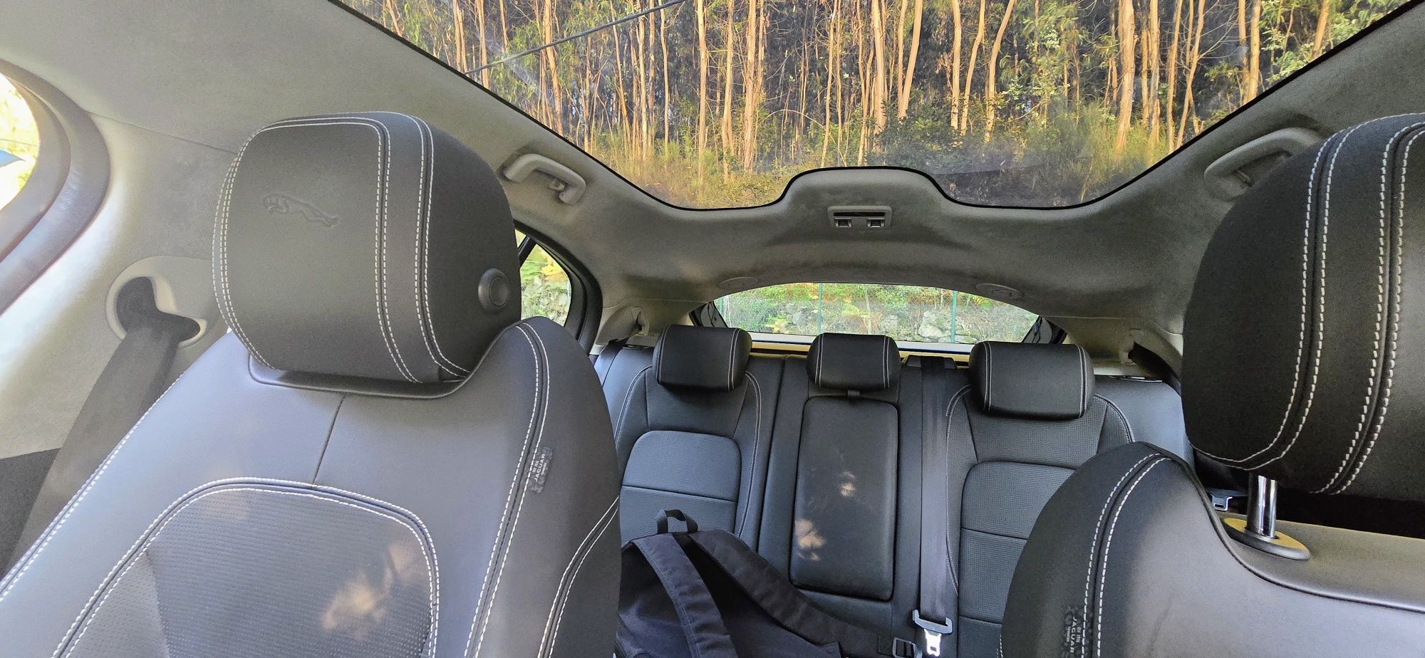 Jaguar Ipace EV400 AWD HSE first edition 400cvs