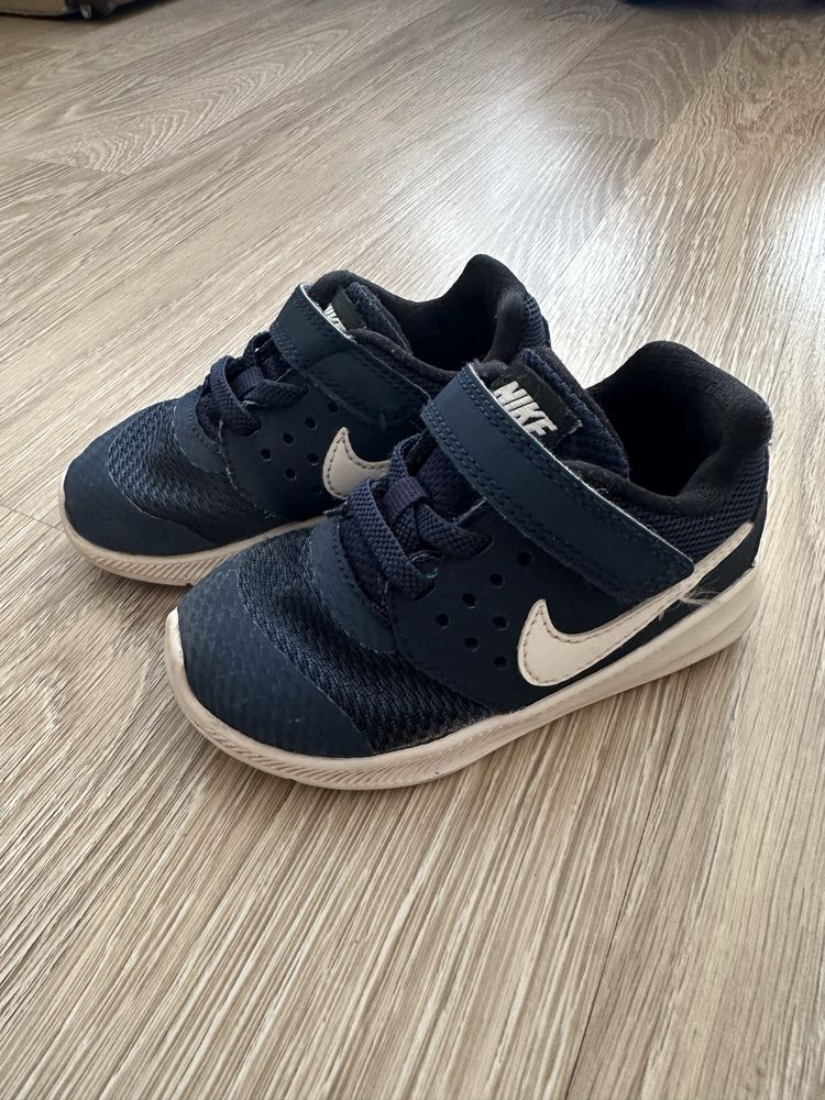 Дитячі кросівки NIKE