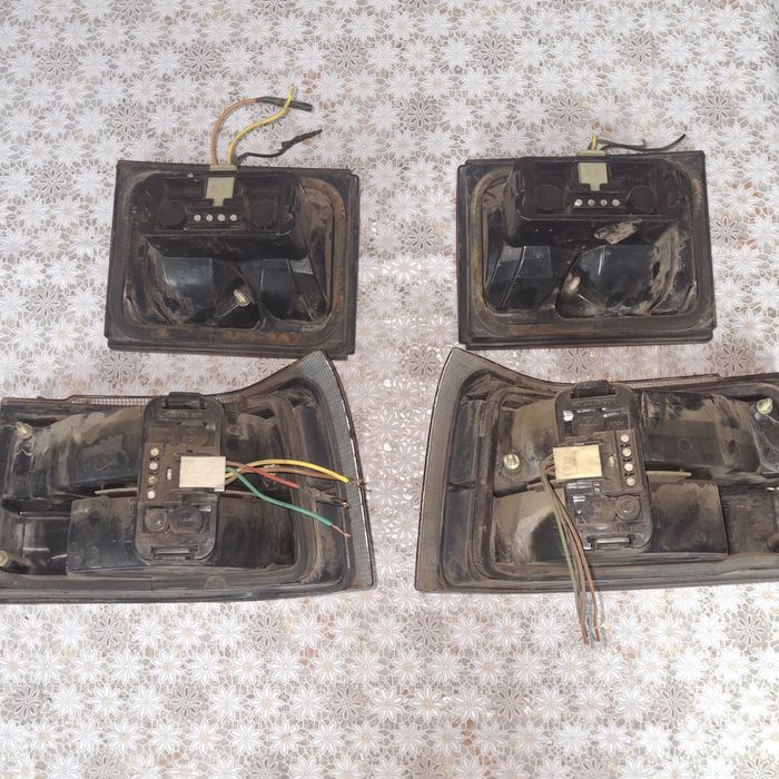 Комплект стопов задних фонарей ваз 2110 2112 клюшки.