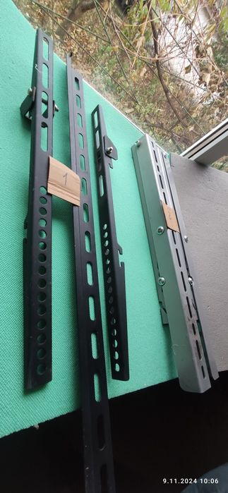 Кронштейни для кріплення телевізора