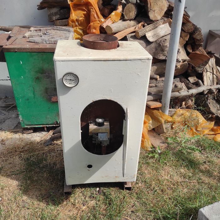 Котёл газовый напольный аогв-10