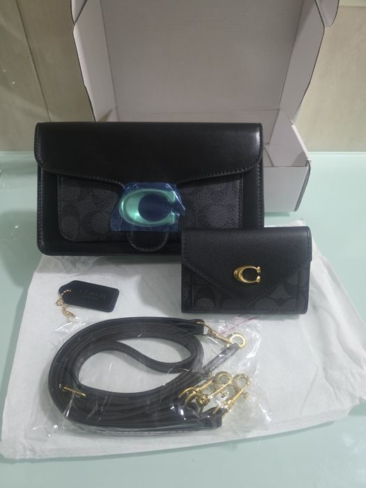 Mala e carteira Coach