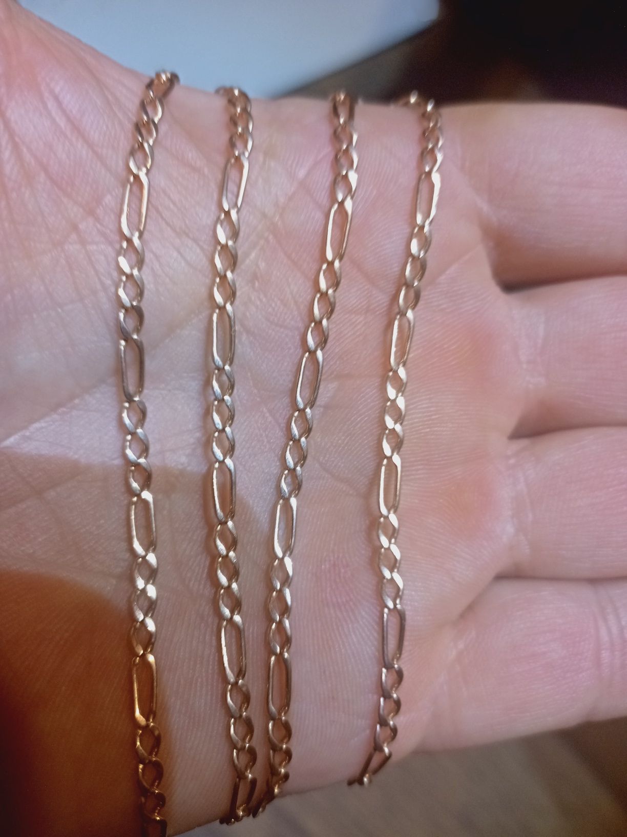 Продам цепочку. Фигаро. Золото.