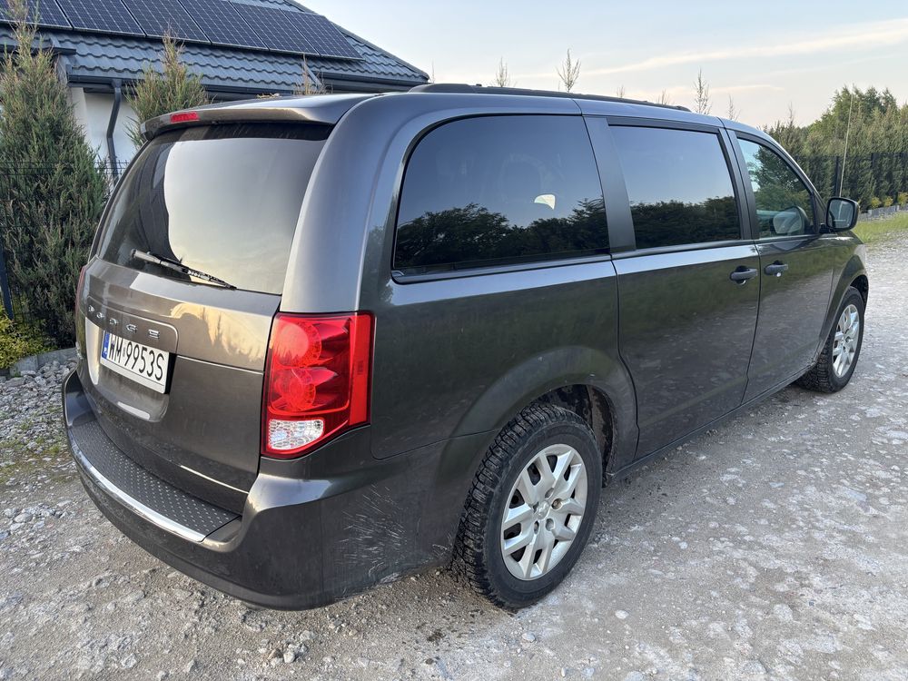 Dodge Grand Caravan - 2017 rok - 7 osobowy - FV23%