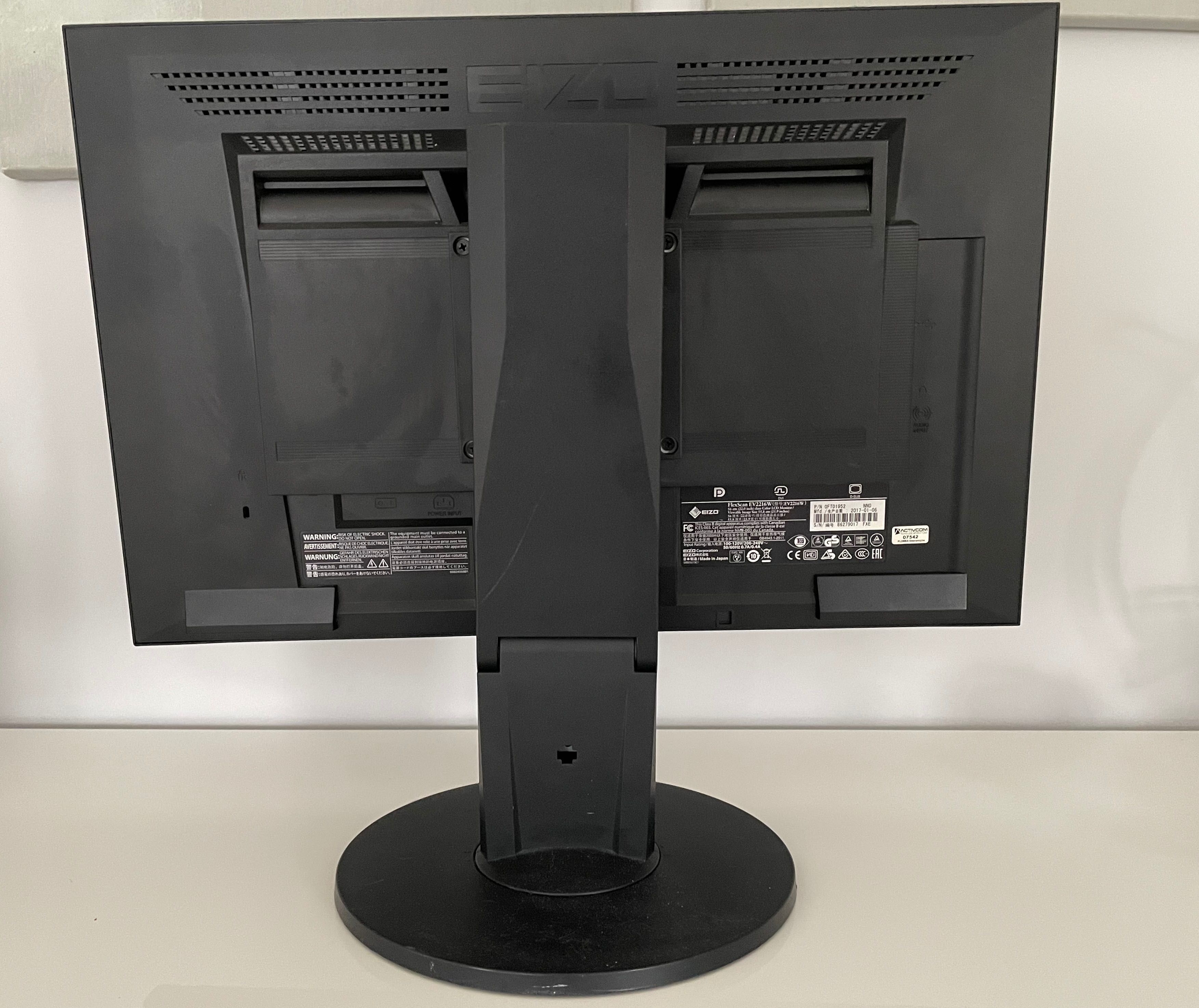 Komputer Fujitsu Q920 i5 8GB W10 + monitor Eizo 22" Faktura VAT