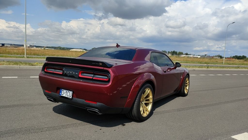 Dodge Challenger widebody 6.4