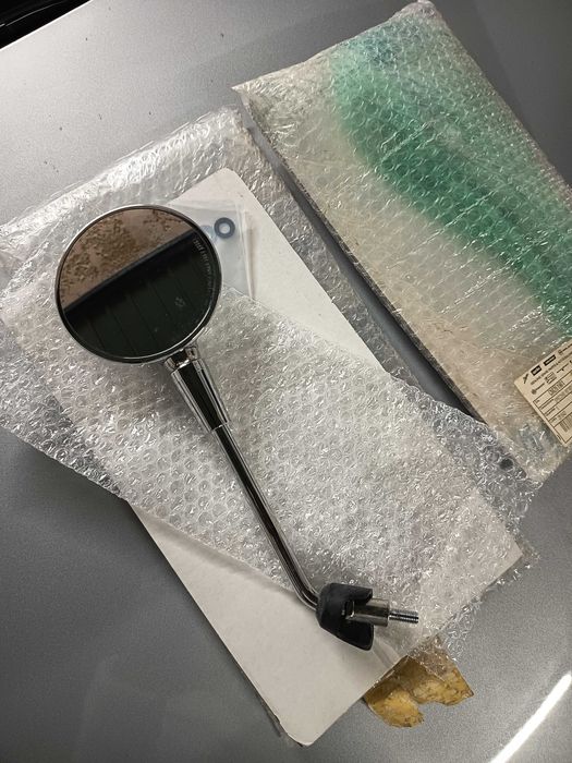 Vespa 125cc Primavera, espelhos retrovisores