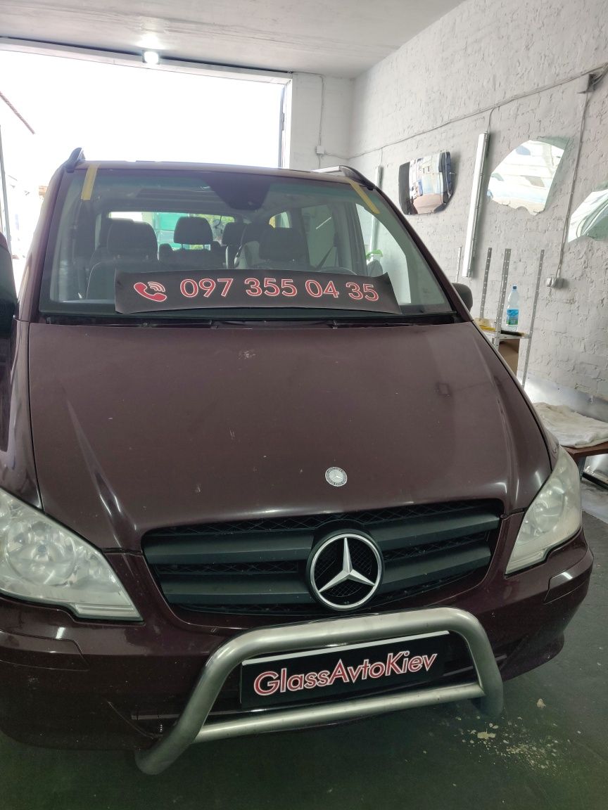 Лобове скло Mercedes Vito Viano V Class (1996-2020) заднє бокове замін