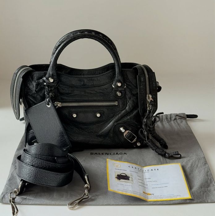Сумка Balenciaga le city medium bag