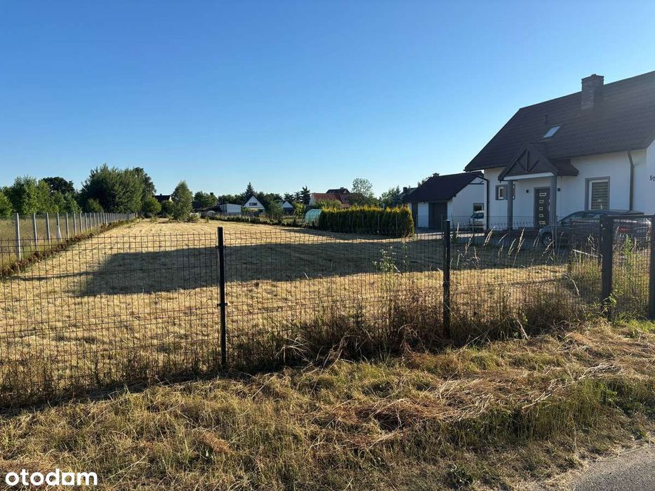 Działka budowlana Szczepanów, ogrodzona z pozwoleniem na budowę.