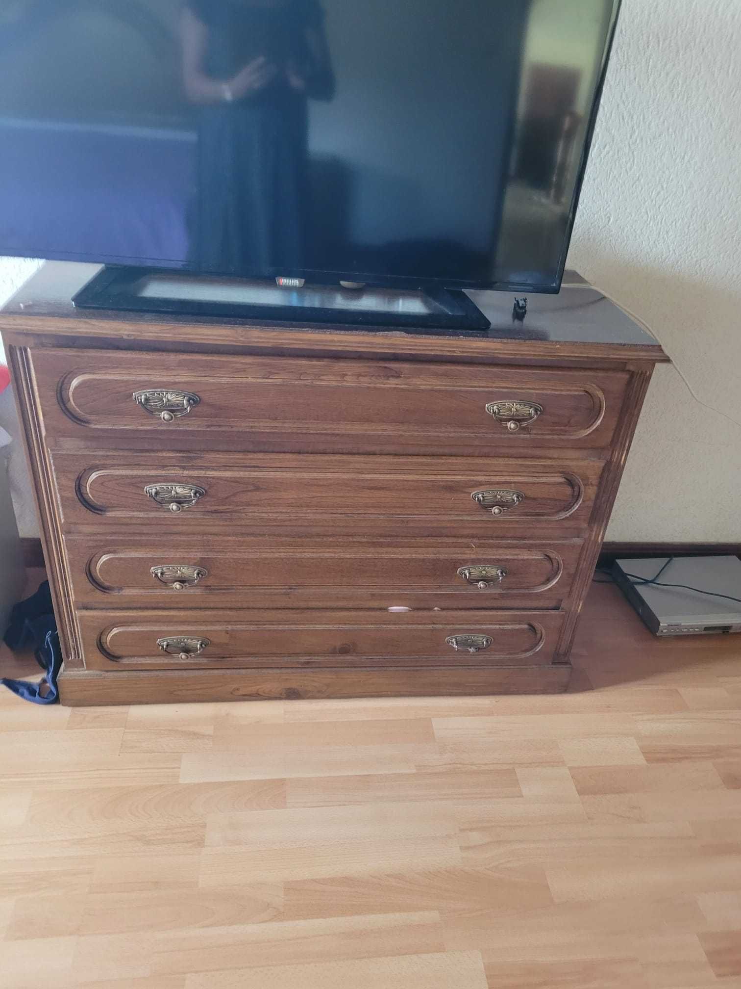 Quarto completo com colchão