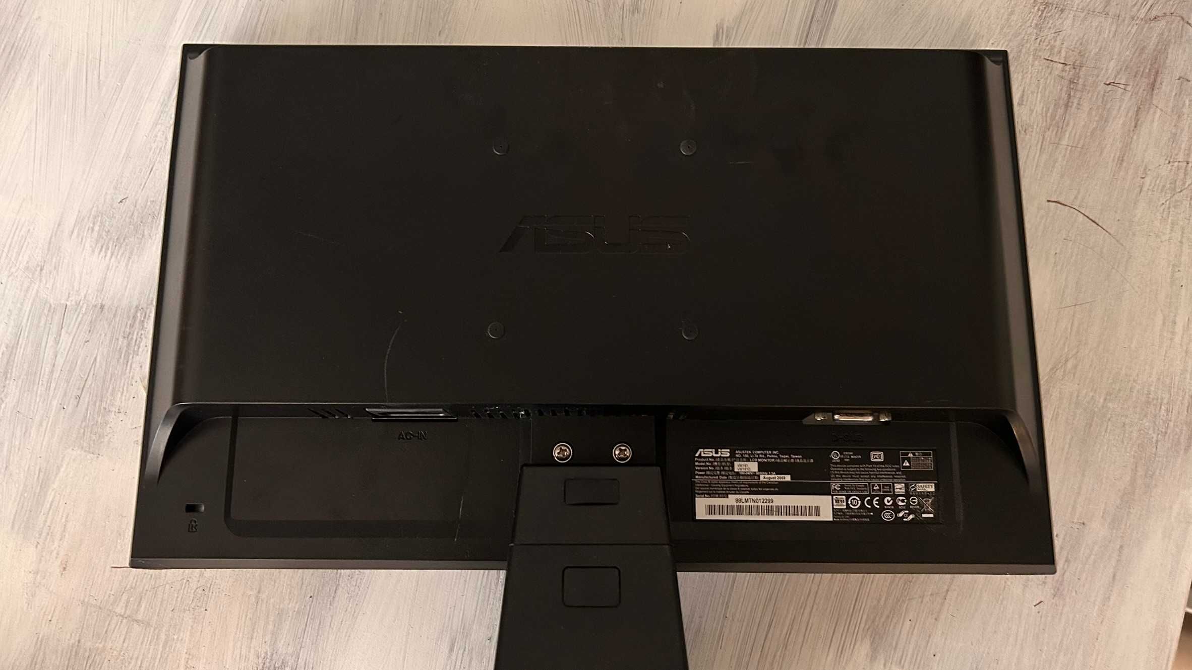 Monitor Asus VW161D – 100% Funcional