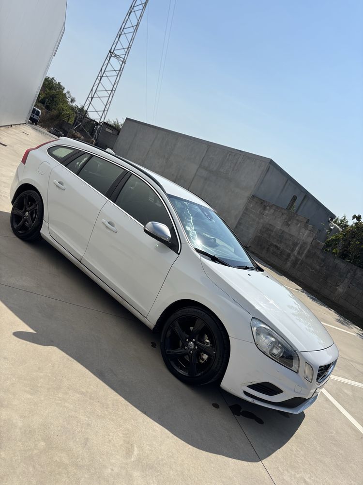 VOLVO V60 nacional