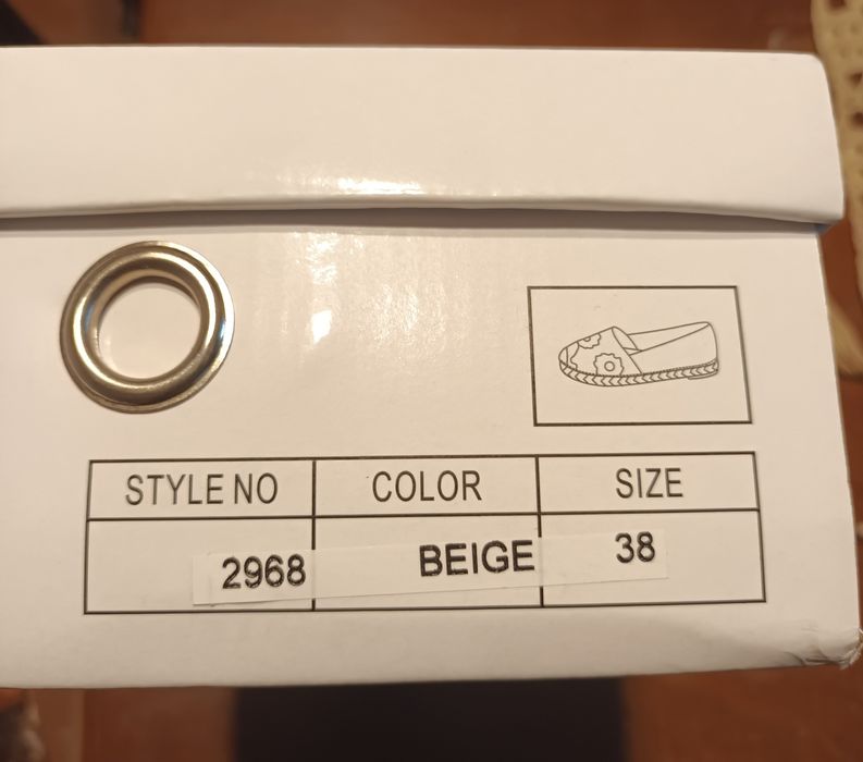 Alpercatas com bordado