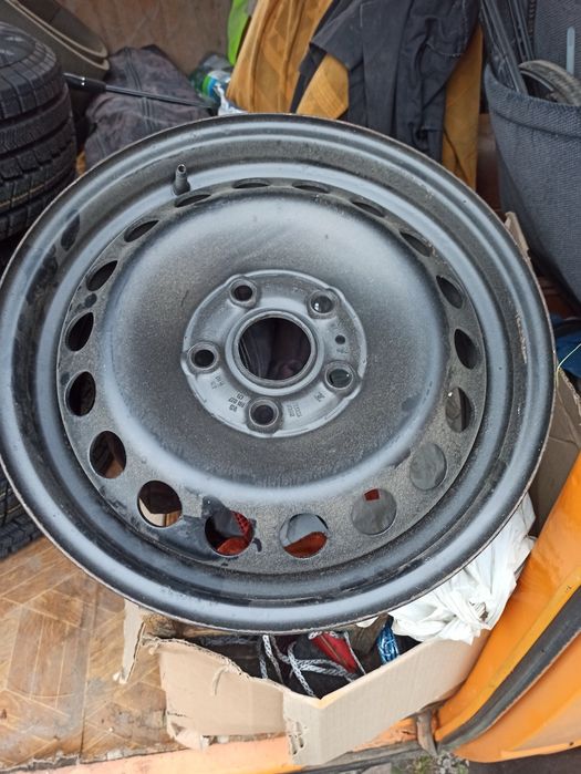 Продам диски мерседес 5/112 r15