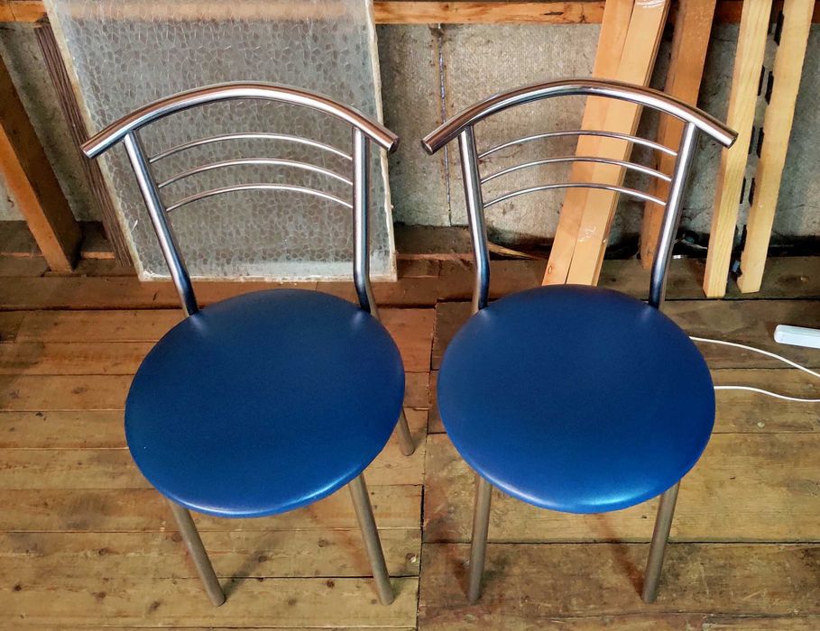 Хромированные стулья в идеальном состоянии