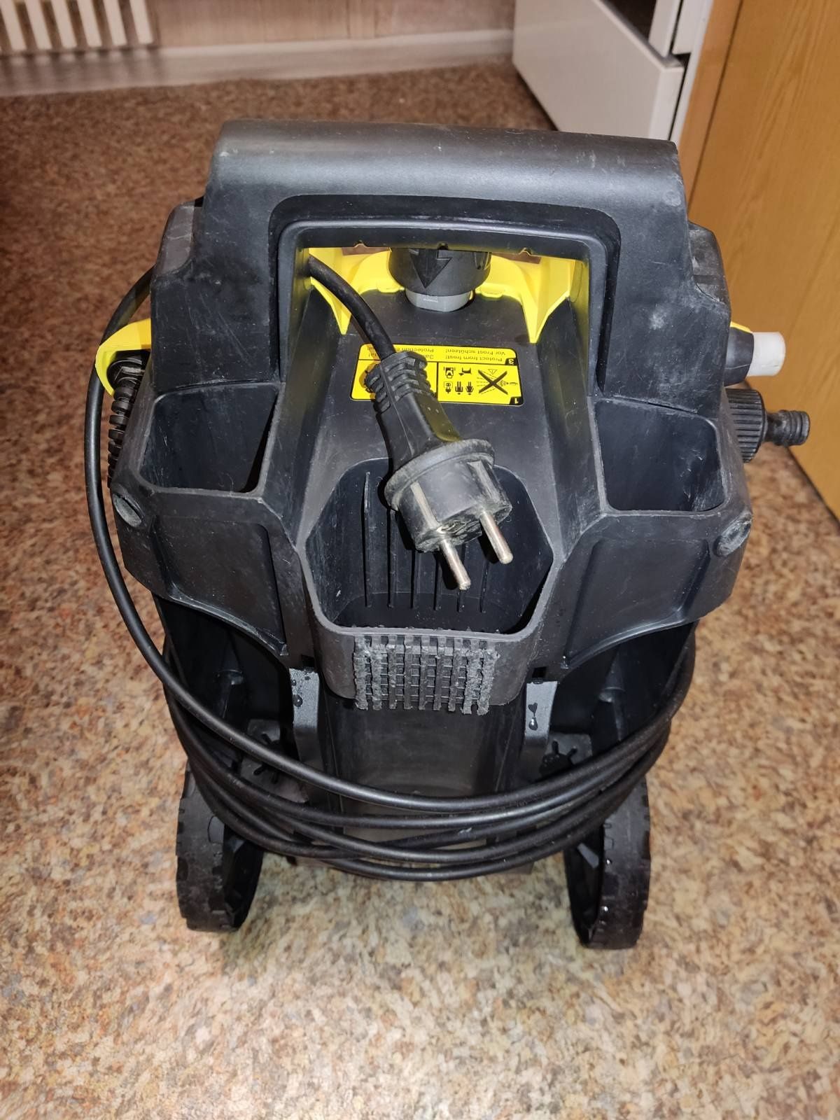 Мийка високого тиску Karcher K 3.200