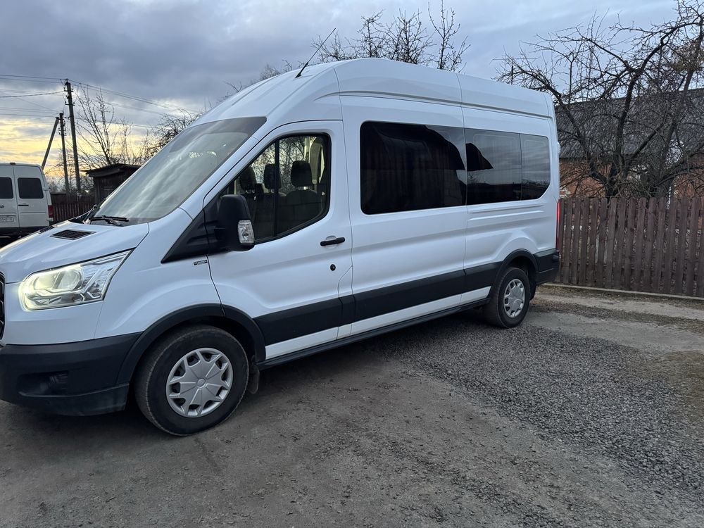 Ford Transit pass. 2018