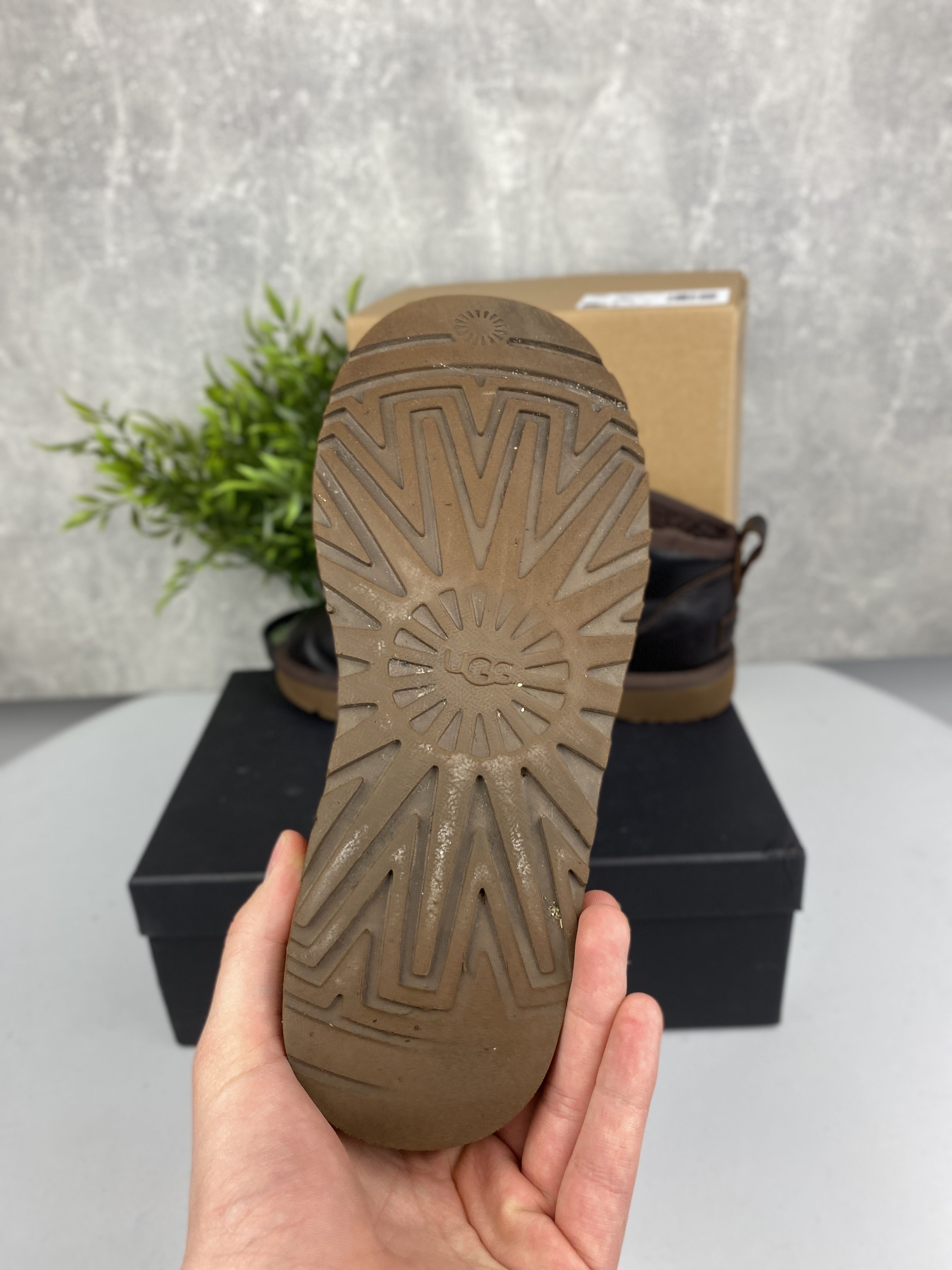Bardzo dobre / buty / Ugg / Classic Ultra Mini Lthr Regen / r. 38 n159