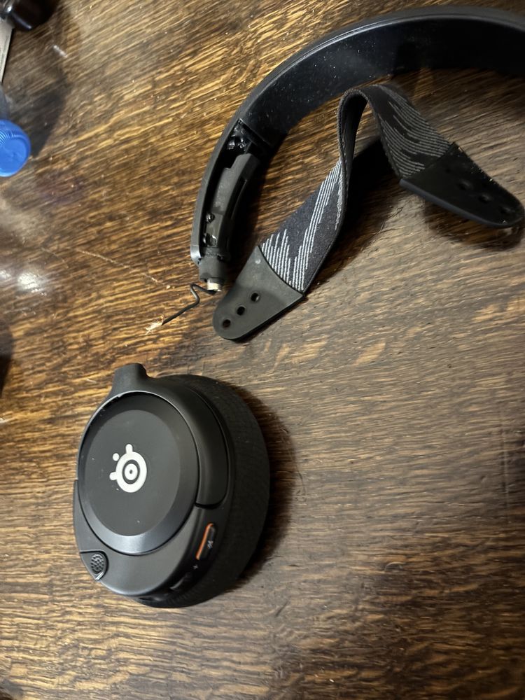 Steelseries Nova 1 - na części