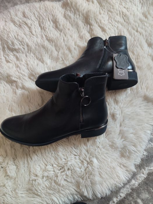 Жіночі черевички