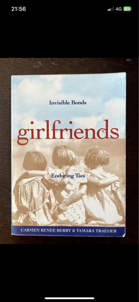 Książka - Girlfriends - ANG