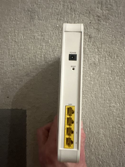 Ruter Zyxel ARMOR X1 WAP6806