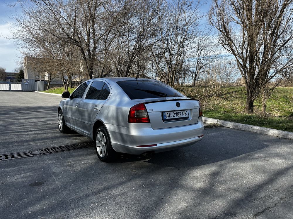 Продам Skoda Octavia 1,8 TSI